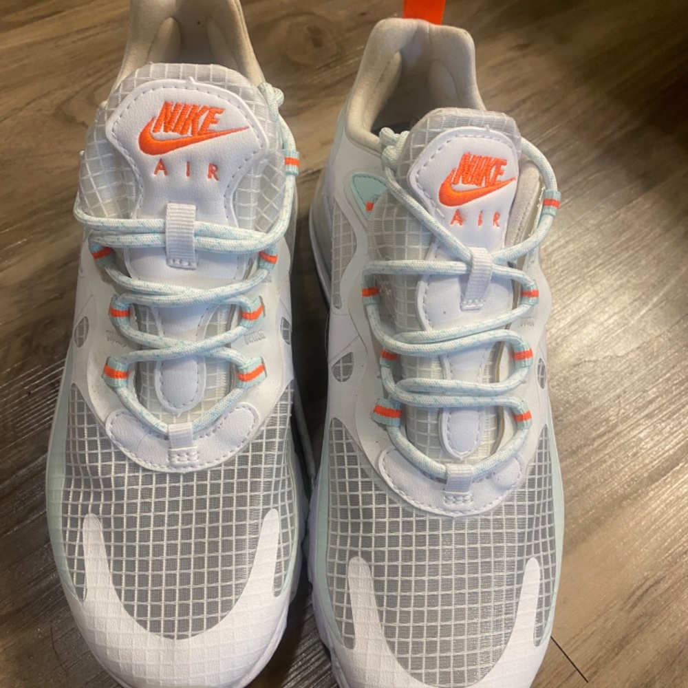 Nike Air React - image 2